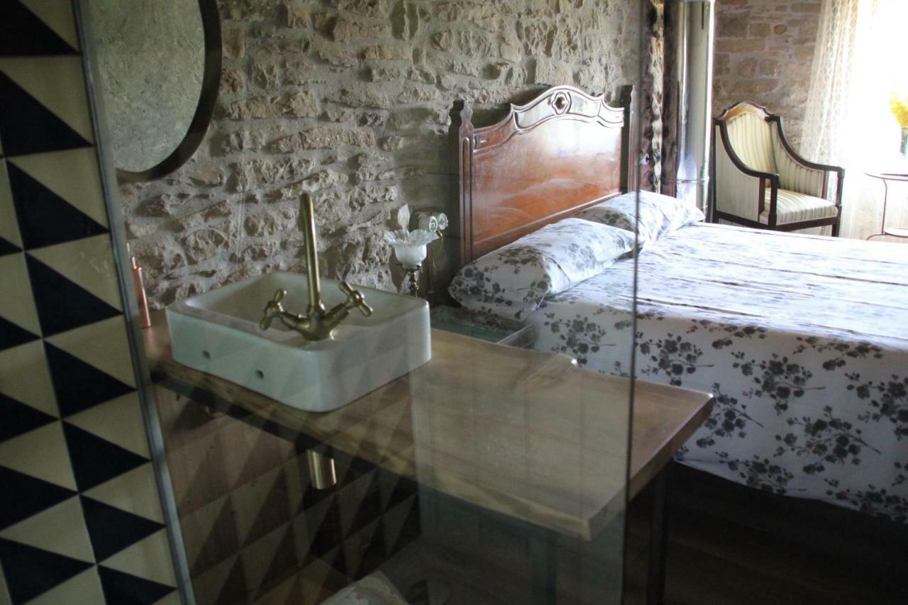 La Casa Dels Ocells (Adults Only) Bed & Breakfast Granollers de Florejacs Bagian luar foto
