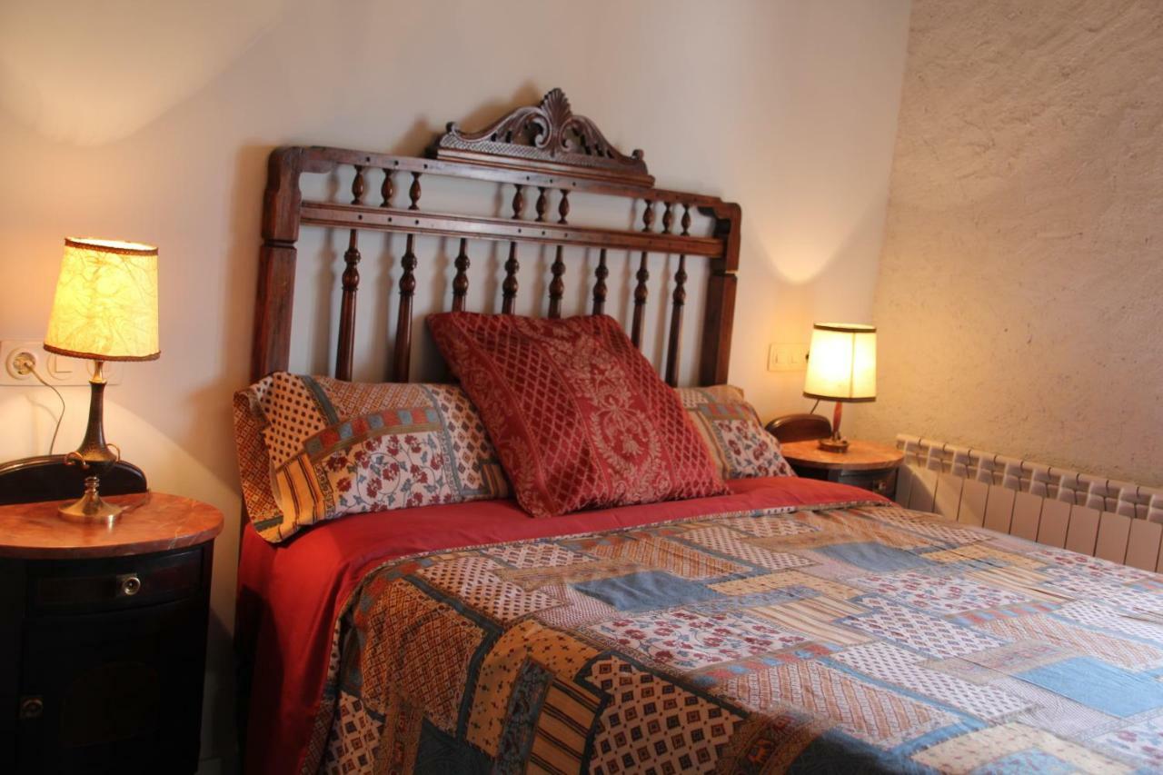La Casa Dels Ocells (Adults Only) Bed & Breakfast Granollers de Florejacs Bagian luar foto
