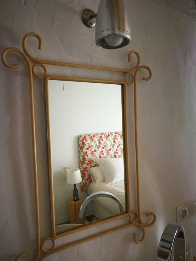 La Casa Dels Ocells (Adults Only) Bed & Breakfast Granollers de Florejacs Bagian luar foto